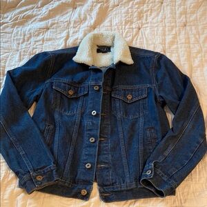 Men’s Blue Denim Jacket with Sherpa Collar Size S